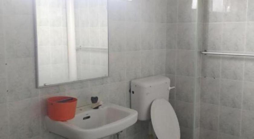 Spot On 89907 Motel Impian Сері-Манджунґ Екстер'єр фото